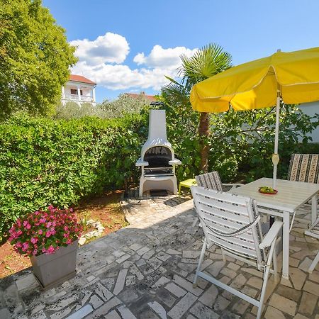Apartment Petrlin Малинска Экстерьер фото