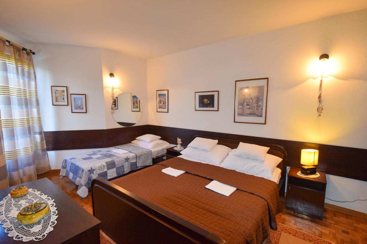 Apartment Petrlin Малинска Экстерьер фото